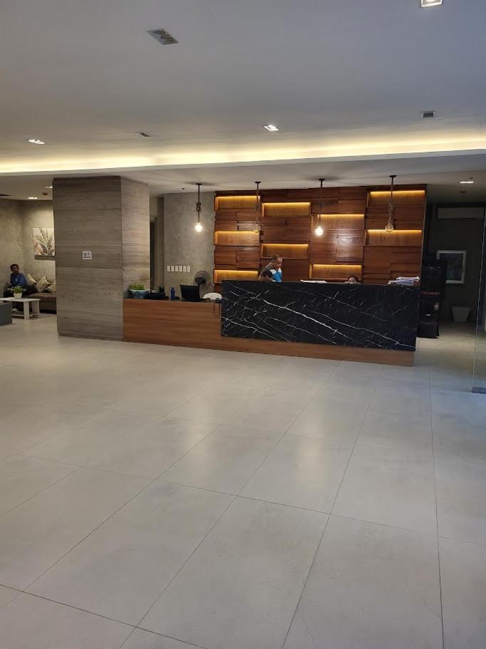 Modern & Comfy Studio - Steps From Ayala Mall, Cebu City Exterior foto